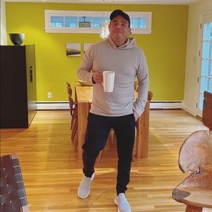 Meet your Posher, Jose